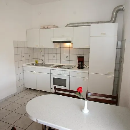 House Peri *